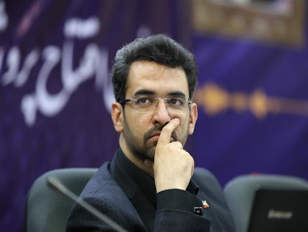 انعقاد قرارداد مالی - رسانه ای میان آذری جهرمی با چهره دروغ پراکن جریان اصلاحات/ بهره برداری وزیر ارتباطات از بیت المال برای فرار از تیغ تیز انتقادات +اسناد