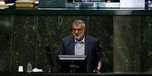   حجتی باز هم از مجلس کارت زرد گرفت