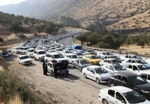 ترافیک فوق سنگین در محورهای هراز و فیروزکوه