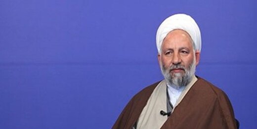 جبهه پایداری برای انتخابات مجلس، لیست سراسری و مستقل می‌دهد؟
