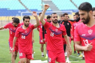  تمرین پرسپولیس تعطیل شد 