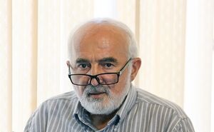 هزار میلیاردی‌ها اصلاً نباید وزیر باشند/ در مجلس جلوی شفافیت را می‌گیرند و خجالت هم نمی‌کشند