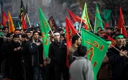 دسته‌های عزاداری دانشجویی به سمت بیت رهبر معظم انقلاب حرکت کردند