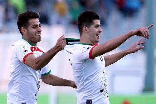 سورپرایز باورنکردنی باشگاه پرسپولیس  با دو بمب/ آغاز مذاکرات پرسپولیس با لژیونرهای طلایی