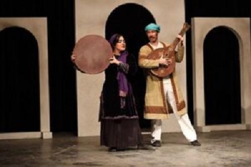 «رابعه» یا «طاهره»، مساله این است! / وقتی شاعره‌ی فرهیخته، رقاصه‌ی لاله‌زاری می‌شود +عکس