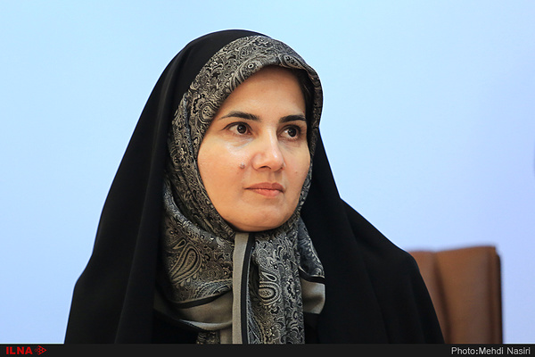 با حاکمیت قانون فاصله داریم