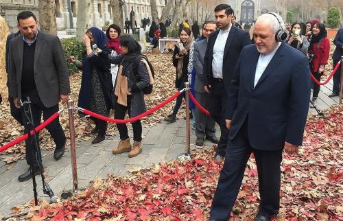 داماد بی عروس.. 