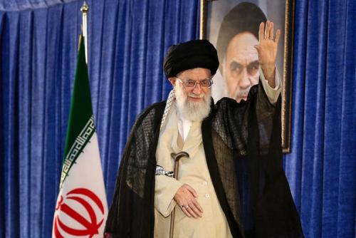 چرا مصطفی خامنه ای پدر خود(رهبرانقلاب) را نشناخت؟