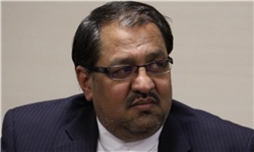 برخورد با تجلیل‌کنندگان از نویسنده منافق در رادیو