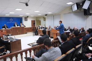 عیادت قاضی صلواتی از یک متهم در اوین