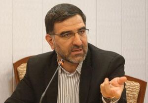 توییت امیرآبادی درباره اشک تمساح سلبریتی ها برای کولبرها