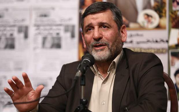 بعضی از سیاسیون در کشور به دنبال معمولی شدن انقلاب هستند/ نباید در مدیریت کشور از مهره‌های سوخته بهره برد