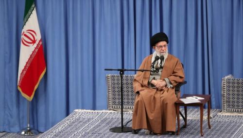 هزاران نفر از پرستاران با رهبر انقلاب دیدار می‌کنند