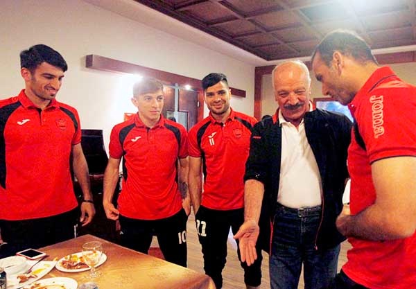 بی‌خیال پرسپولیس شوید خواهشا!