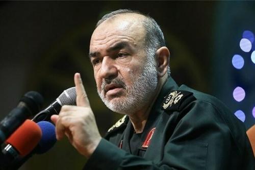 دیگر کسی در ذهنش هم فکر جنگ با ما را نمی‌کند/هشدار به متحدان آمریکا