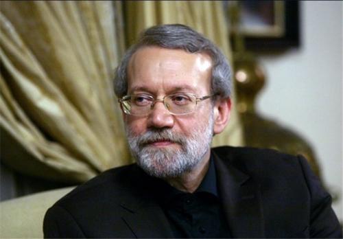 پیام لاریجانی برای عمل جراحی موفقیت‌آمیز آیت‌الله سیستانی
