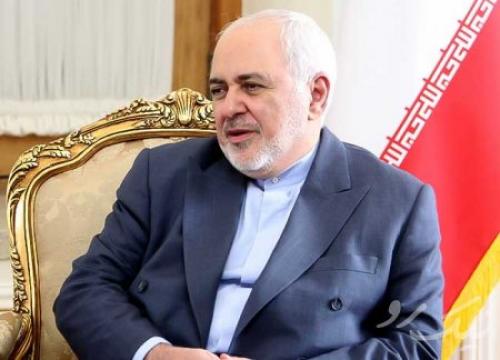 ظریف در مسقط با وزیر خارجه کانادا دیدار می‌کند