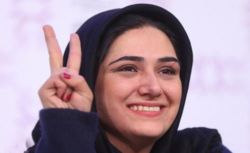 پاسپورت آمریکایی باران کوثری واقعی است؟ 