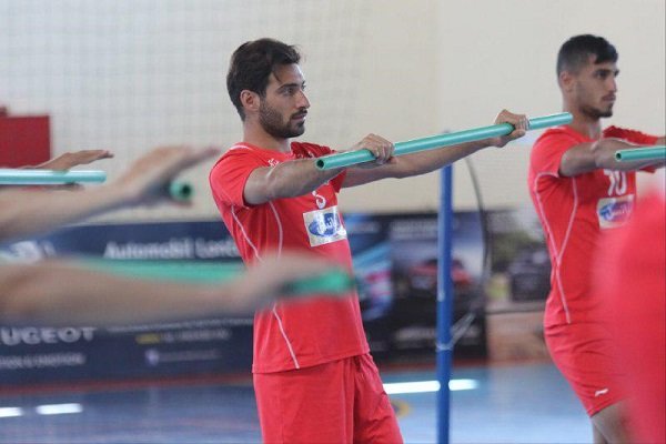 تمرین صبحگاهی پرسپولیس در سالن