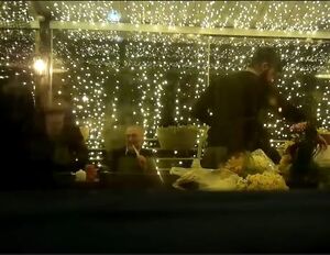 حضور تاجزاده و همسرش در جشن تولد ابطحی 