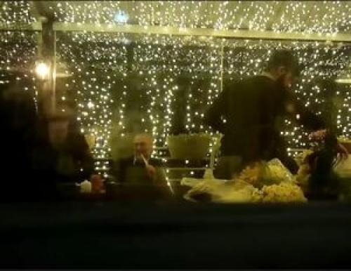 حضور تاجزاده و همسرش در جشن تولد ابطحی 