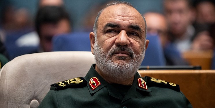 اگر فرماندهان ما را تهدید کنند جان هیچ فرمانده آمریکایی در امان نخواهد بود
