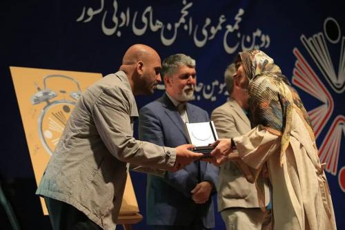 هتاکی کنید حتی به حضرت زهرا(س)/ جایزه شما نزد مسئولان فرهنگی دولت تدبیر و امید محفوظ است!+تصاویر