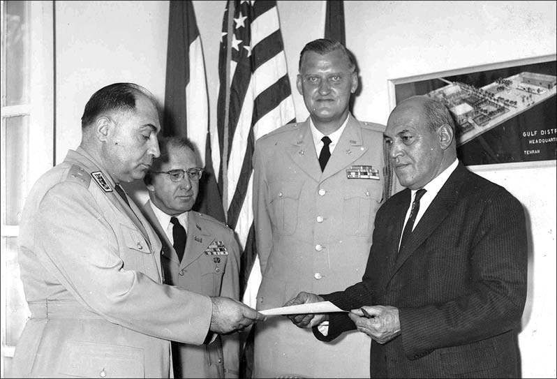 آزمایش موفق عملیات «گاو شیرده» روی شاه! 
