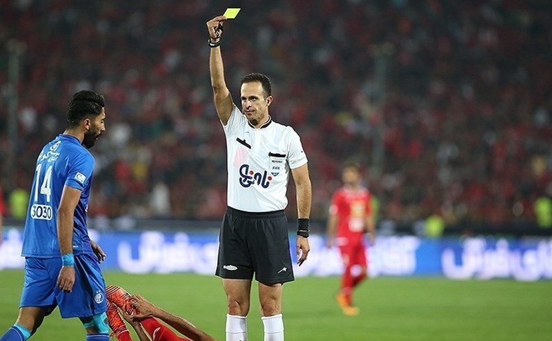 دربی پرسپولیس - استقلال/ حیدری رسما به عنوان داور شهرآورد تهران انتخاب شد 