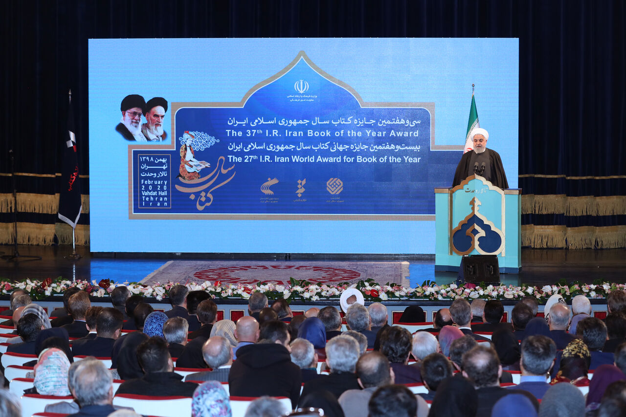 روحانی نقشه دشمن برای مذاکره را افشا کرد
