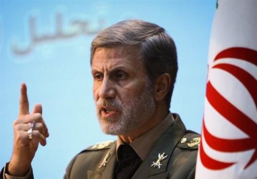 علت حضور نیافتن وزیر دفاع در راهپیمایی