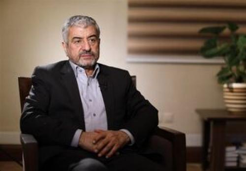 تشییع حاج قاسم یک رفراندم برای مقاومت در برابر استکبار بود/ حاج قاسم می‌دانست که شهادتش نزدیک است 
