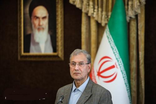 تعیین تکلیف تعطیلی مدارس و دانشگاه‌ها در ستاد ملی مبارزه با کرونا/ چند کارخانه به صورت چند شیفت در حال تولید ماسک و ضدعفونی کننده هستند