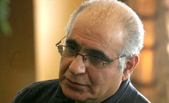 عیادت مدیرعامل فارابی از هوشنگ مرادی 