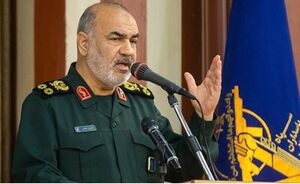 امروز درگیر یک نبرد بیولوژیک هستیم / امروز باید قوی شویم و هیچ راهی نداریم جز غلبه بر دشمن/در ‌افزایش قیمت بنزین ‌دشمن ‌به دنبال نبرد خیابانی بود