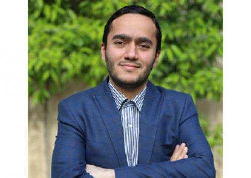  کسی از جنگ با کرونا معاف نیست 