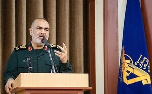 سپاه برای مقابله با کرونا آرایش جنگی گرفته/ بیمارستان بقیه‌الله با بیشترین تخت کرونایی در کشور به مداوای بیماران می‌پردازد