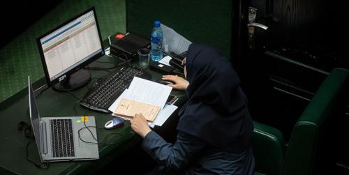 برگزاری جلسه متفاوت مجلس با تبلت