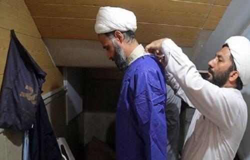  پاسخ به منتقدین حضور طلاب در بیمارستان ها در کمک به بیماران