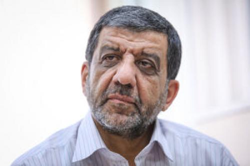 مجلس مثل مدارس تعطیل است