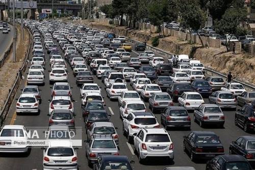  محورهای ۱۱ استان در محاصره بارش است