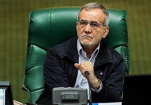پزشکیان:  سپاه پاسداران موجب شد تمام توطئه‌های آمریکا با شکست مواجه شود
