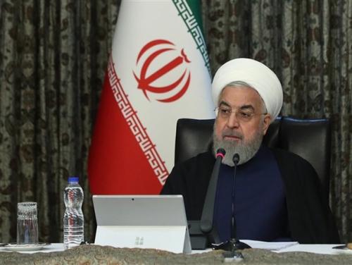زمان پایان کرونا روشن نیست/ مدارس در مناطق کم خطر بازگشایی می‌شود