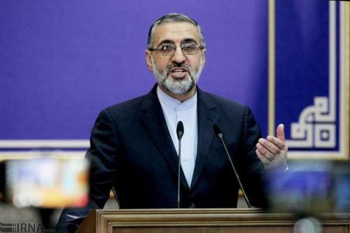 محکومیت ۱۱ نفر از متهمان و اخلالگران اقتصادی در حوزه قاچاق ارز و فرآورده های نفتی کشور