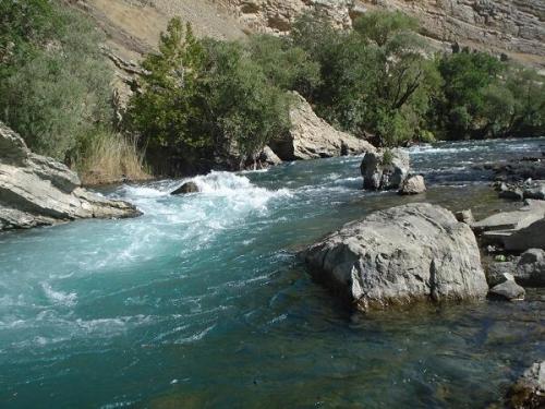 غرق شدن یک پسر بچه ۸ ساله در رودخانه کرج