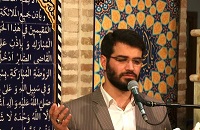  عکس/ مناجات‌خوانی مطیعی در شب‌های پایانی ماه رمضان