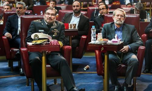 چرا لاریجانی نمی‌تواند گزینه جایگزین شمخانی در دبیرخانه شورای عالی امنیت ملی باشد؟