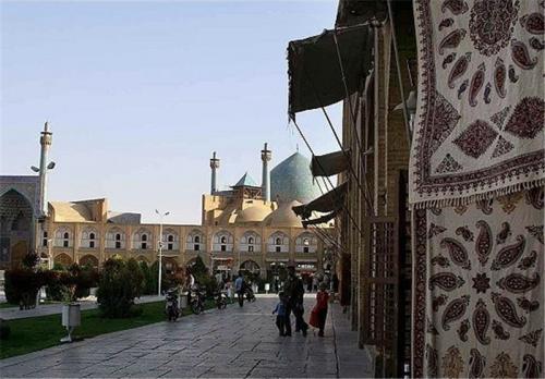  باران اسیدی با اصفهان چه می‌کند؟ 