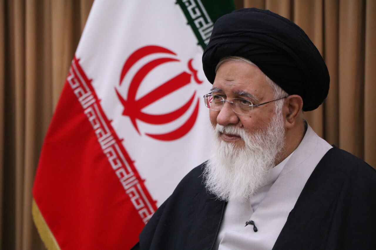 علم‌الهدی: کار آمریکا قطع نفس ملت‌هاست