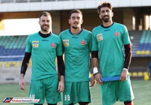  حمله دلال‌ها به نیمکت پرسپولیس